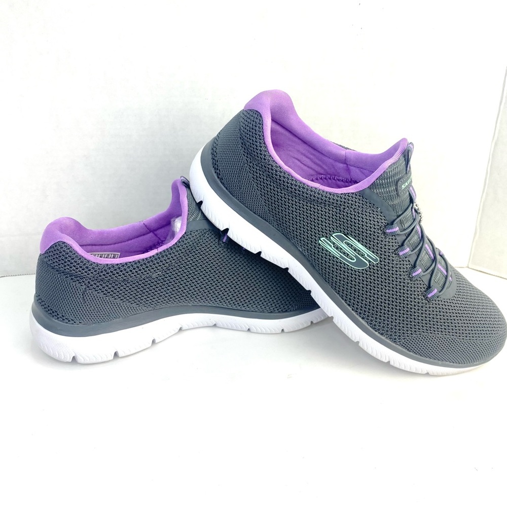 Skechers Sport Summits-Cool Classic Athletic Sneaker Women's Sneaker Size 10 EUC